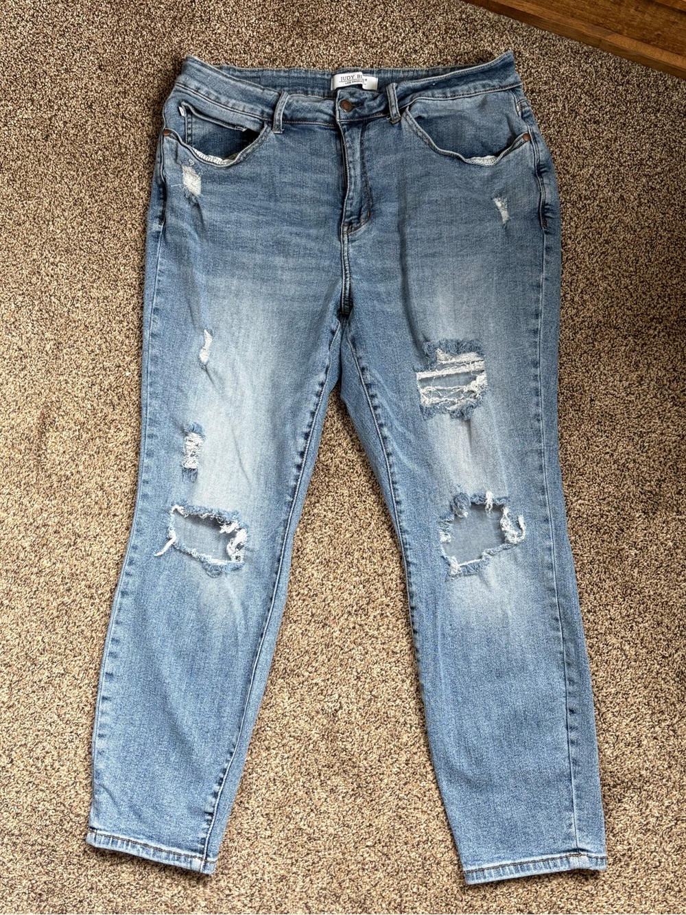 Judy Blue Light Blue Distressed Boyfriend Jeans